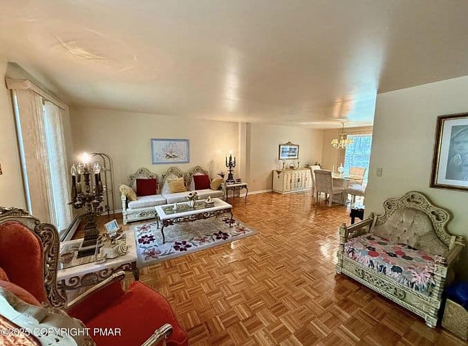 🏡 HUGE ESTATE SALE - TOWAMENSING TRAILS