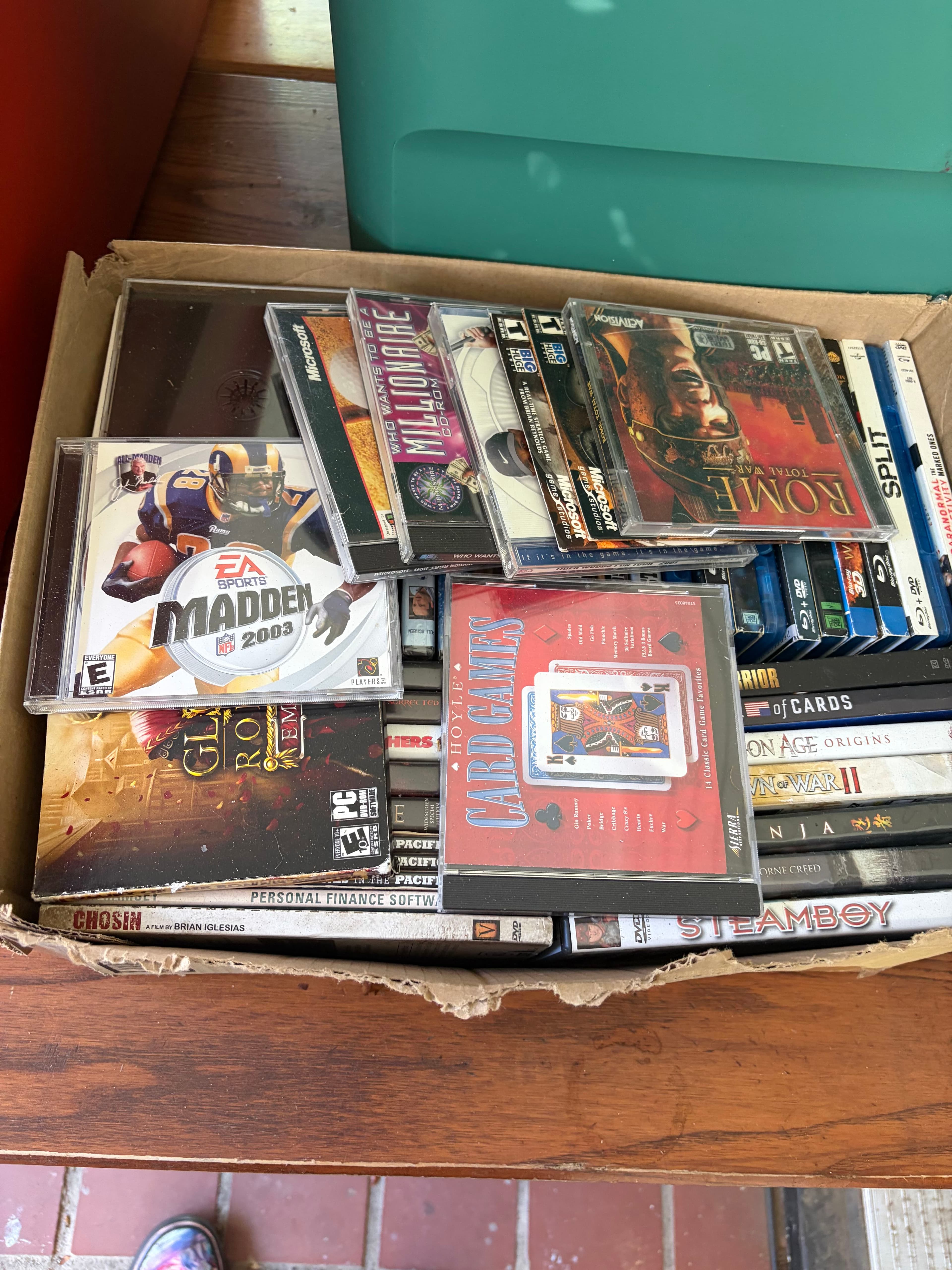 reseller moving yardsale! — photo 1