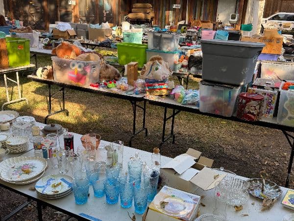 HUGE 3-DAY GARAGE SALE! 100s of Items! Vintage, Tools, Furniture & More!