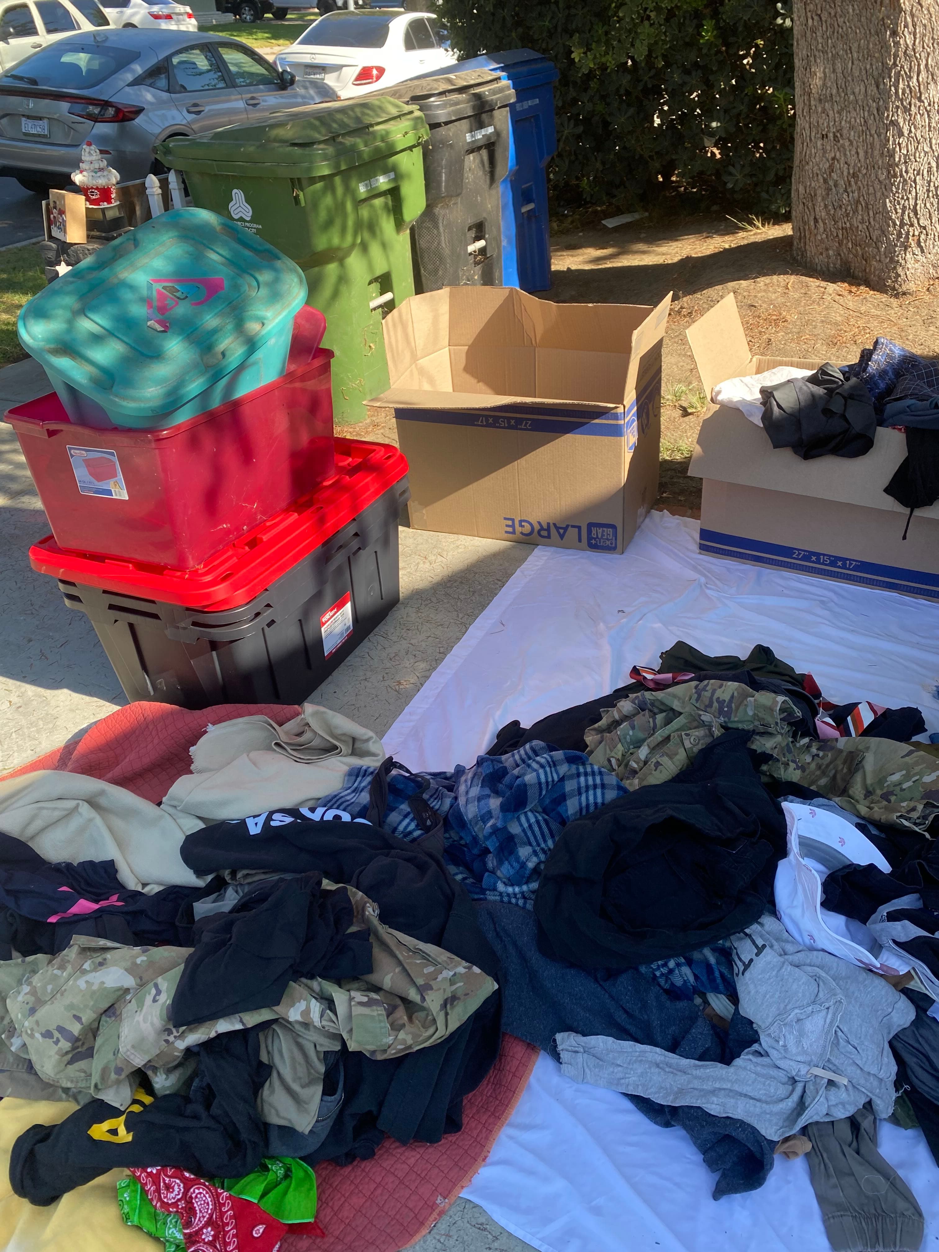 GARAGE SALE! SAT-SUN 9am-3:30pm