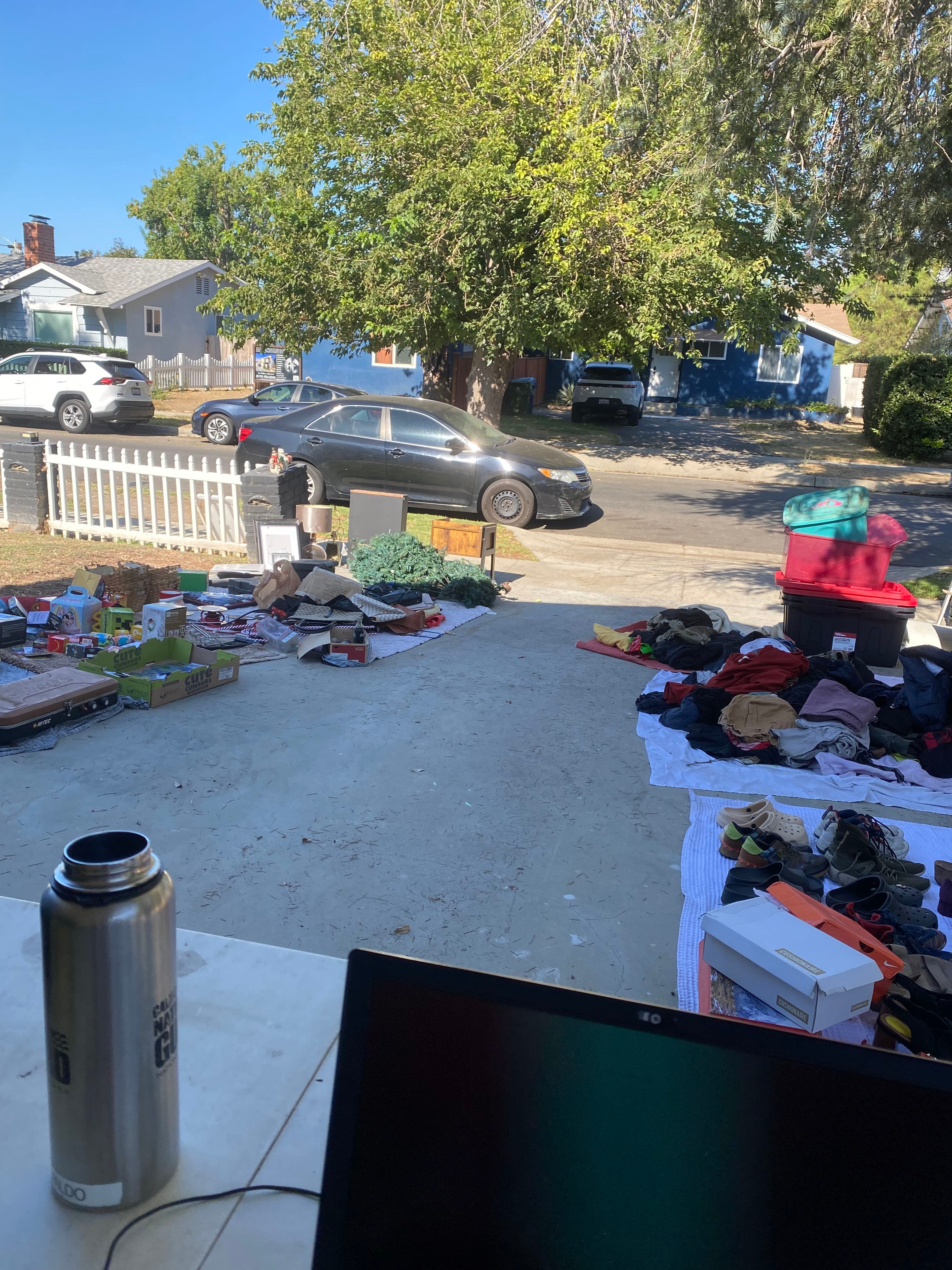 GARAGE SALE! SAT-SUN 9am-4pm
