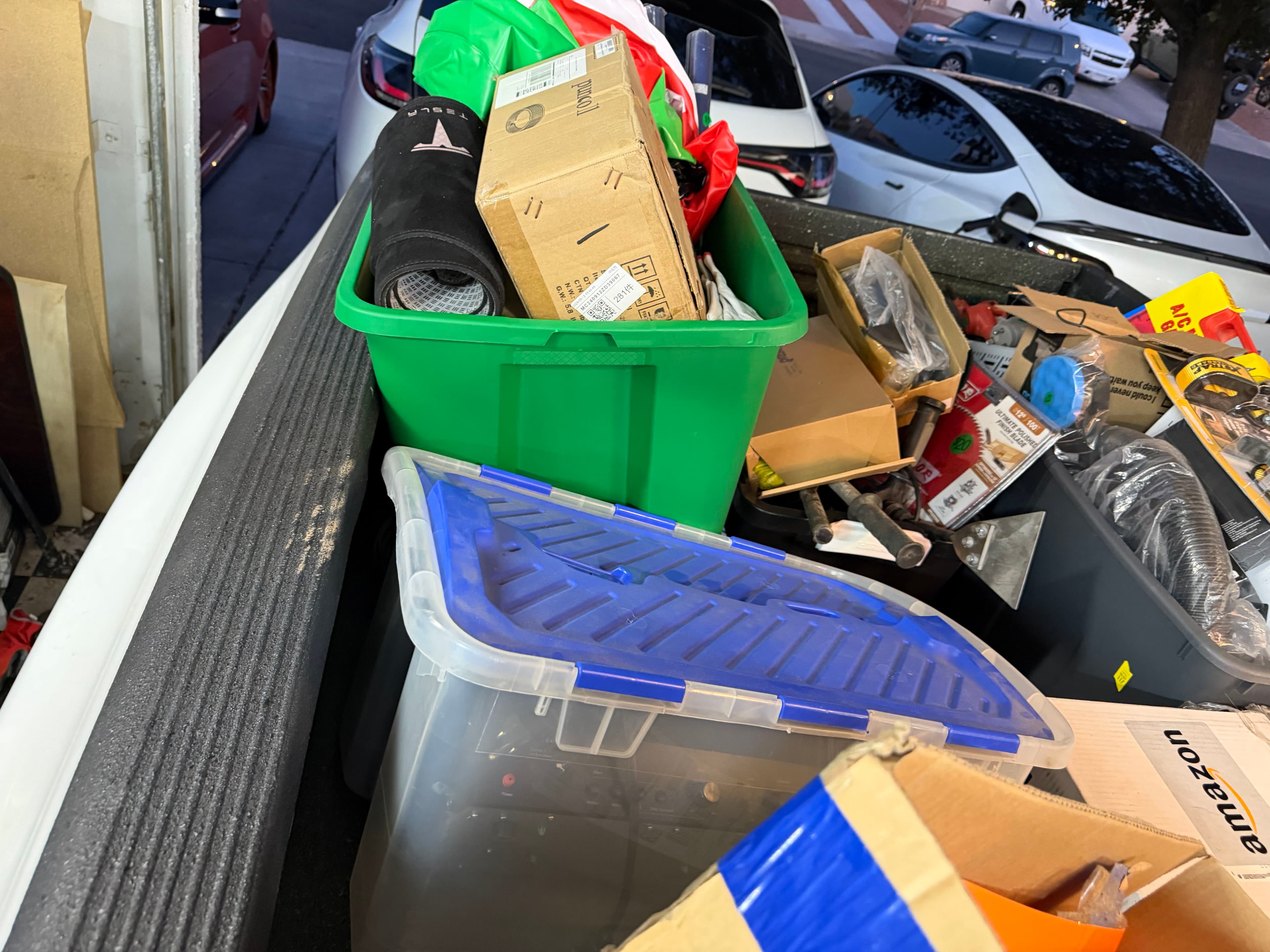 tools, clothes, video game , and other miscellaneous — photo 1