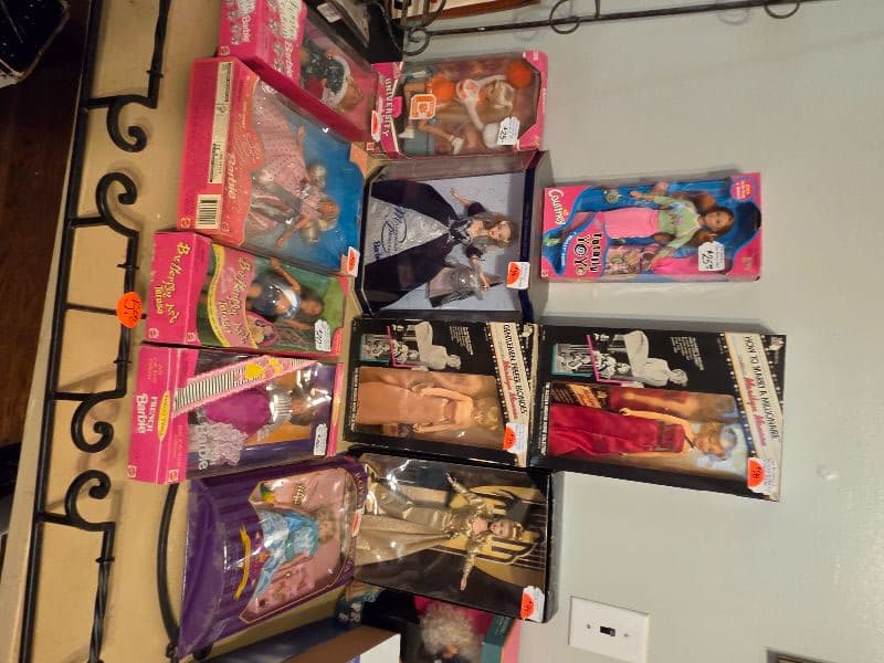 Indoor yard sale