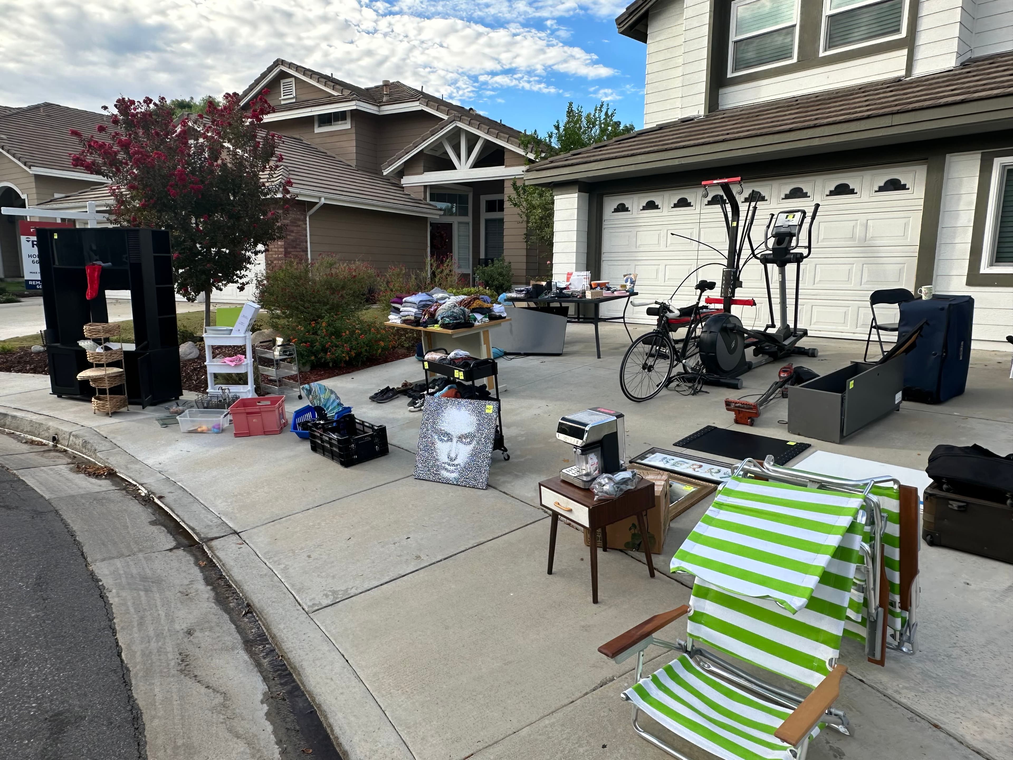 Happening Now - Everything must go!