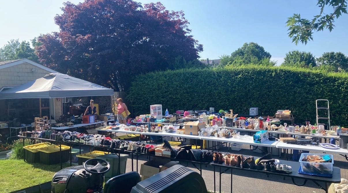 Giant Hugh multi family yardsale mega yard sale real deal pickers dream