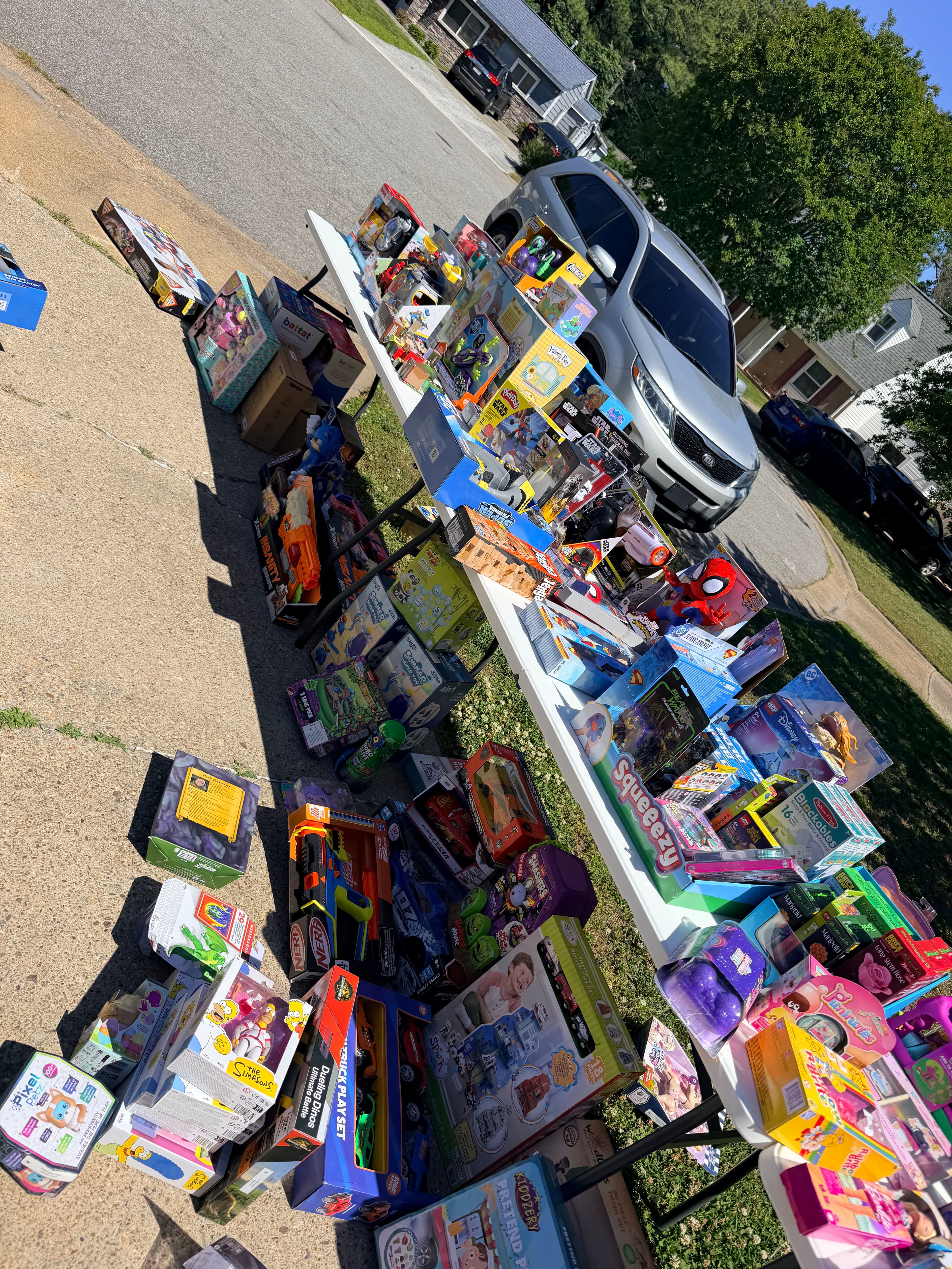 BRAND NEW ITEMS STOCK PILE SALE — photo 1