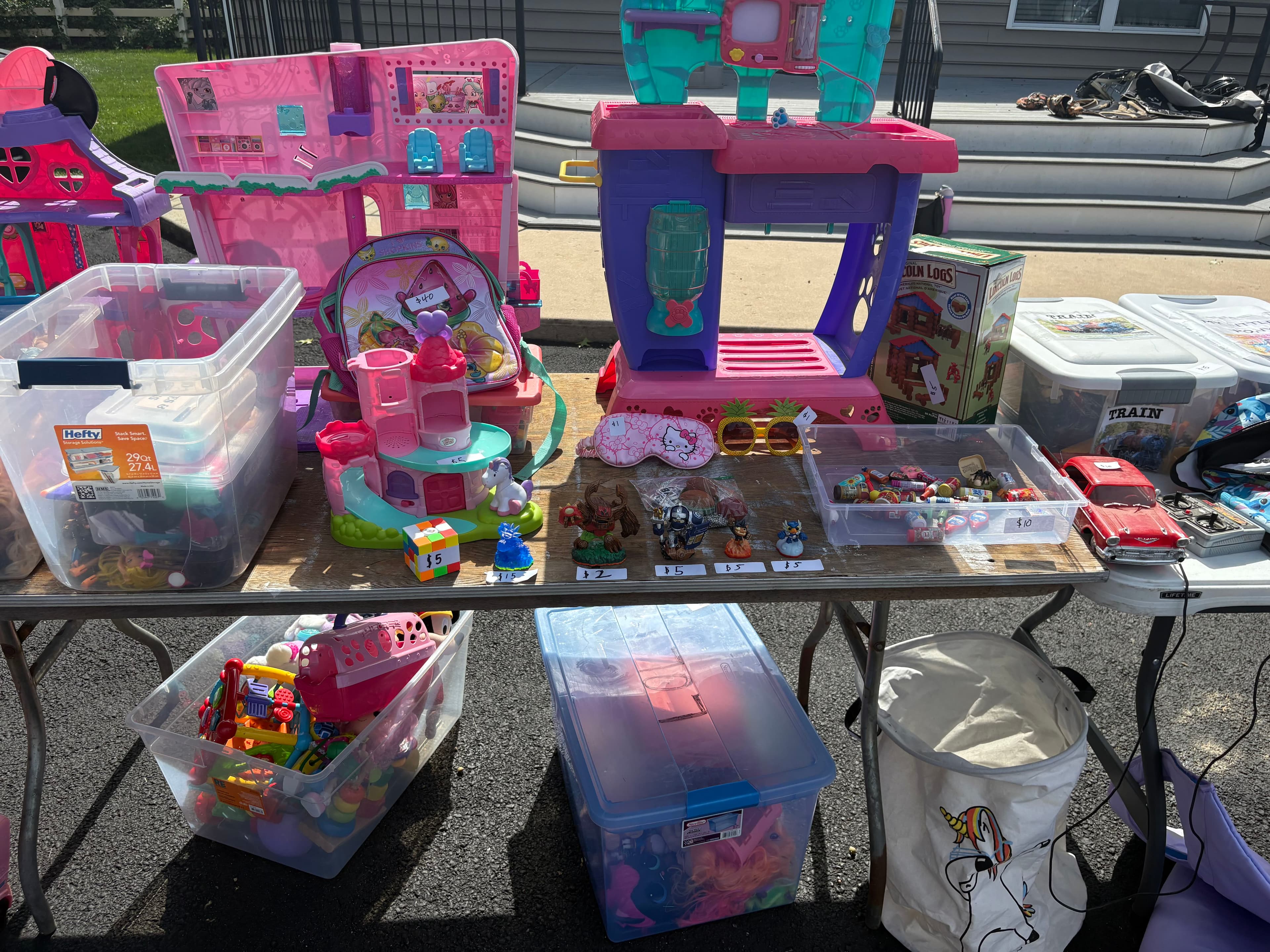 HUGE YARD SALE !!!