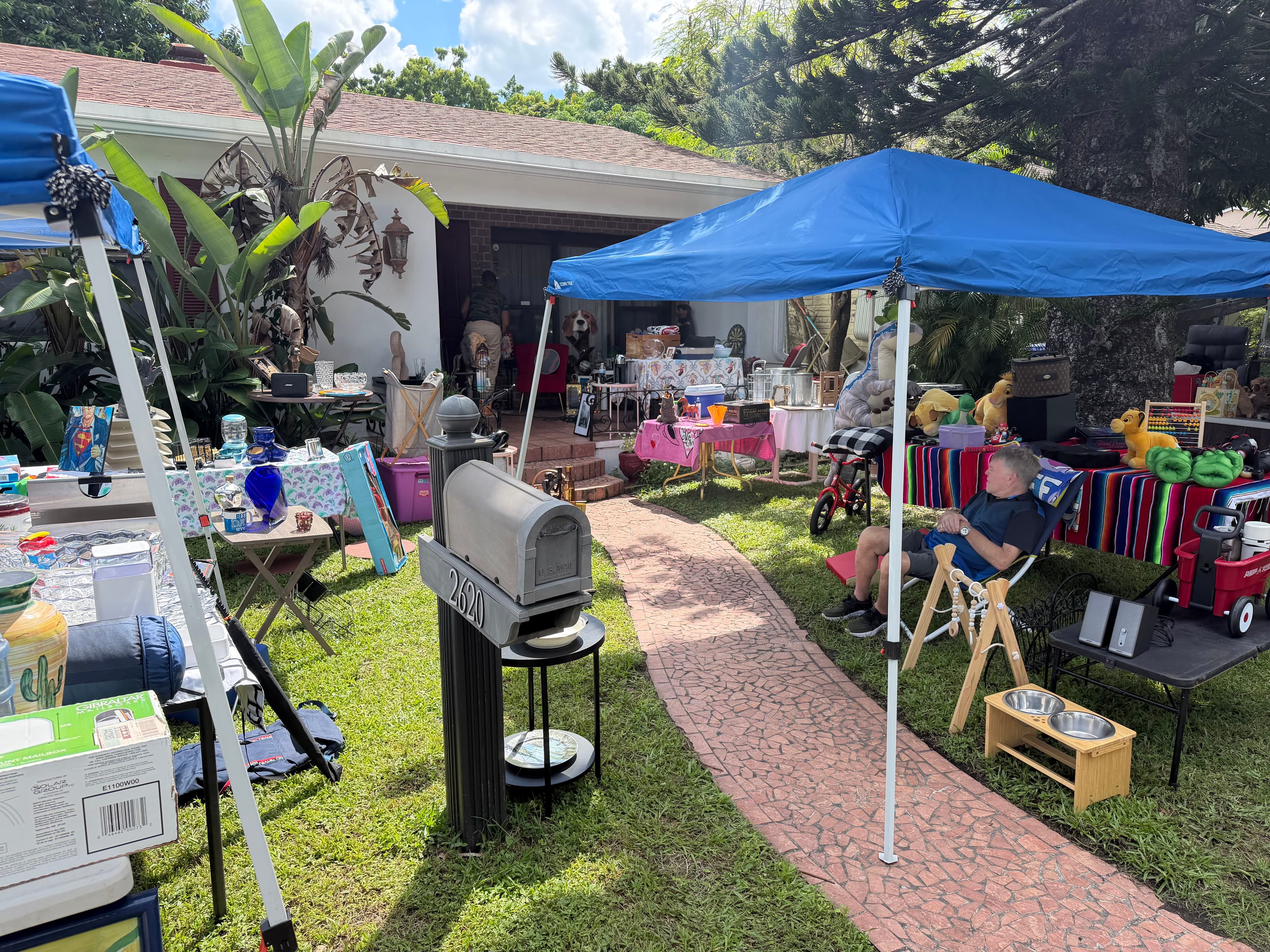 Front yard garage sale
