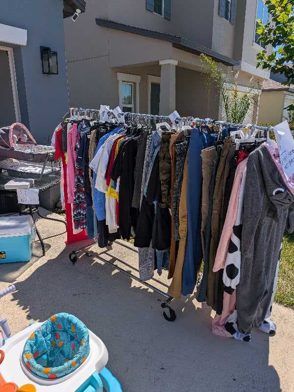FROM BABY TO TEENAGERS WE HAVE IT ALL!! Most clothes $1 each