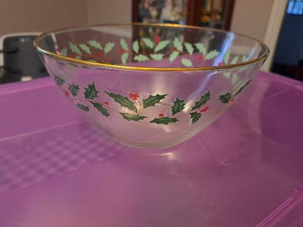 Saturday August 8 Yardsale — photo 1